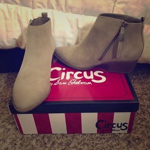 Brand new never worn trendy booties!